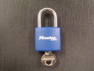 MasterLock/玛斯特锁812MCND 时尚彩色挂锁